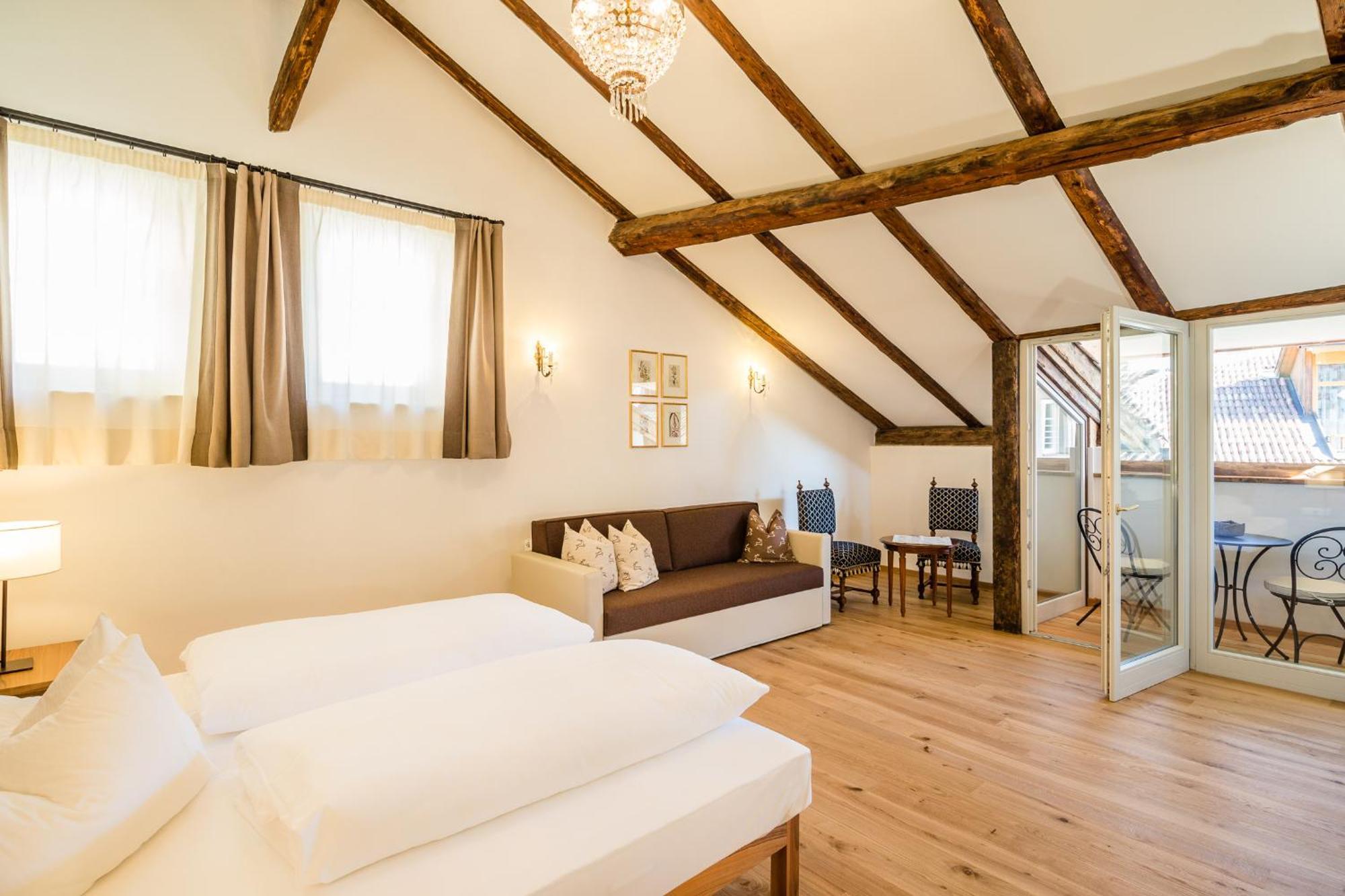 Romantik Hotel Jagdhof Caldaro Exteriör bild